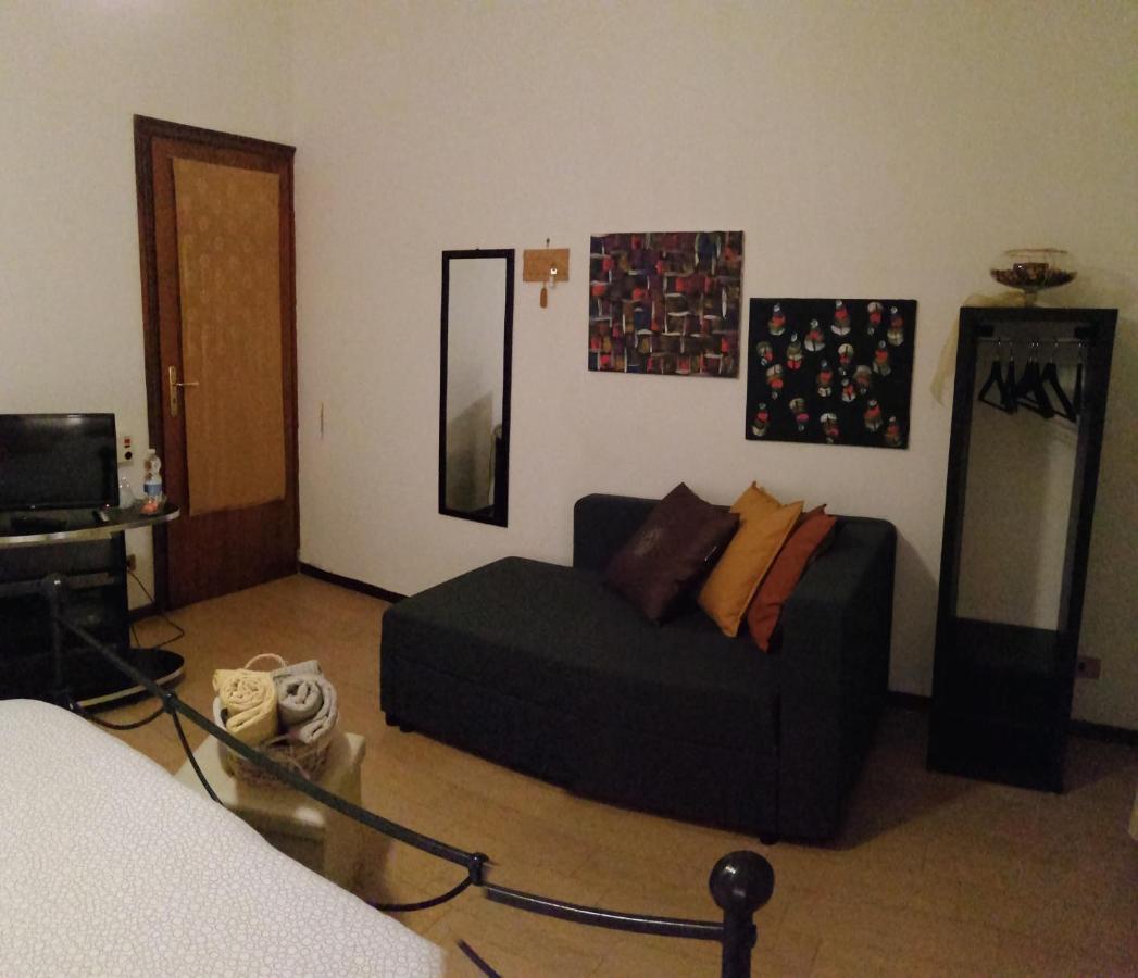 Apartamento L'Approdo del Re Caserta Exterior foto