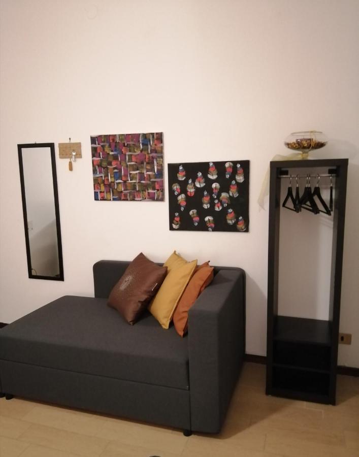 Apartamento L'Approdo del Re Caserta Exterior foto