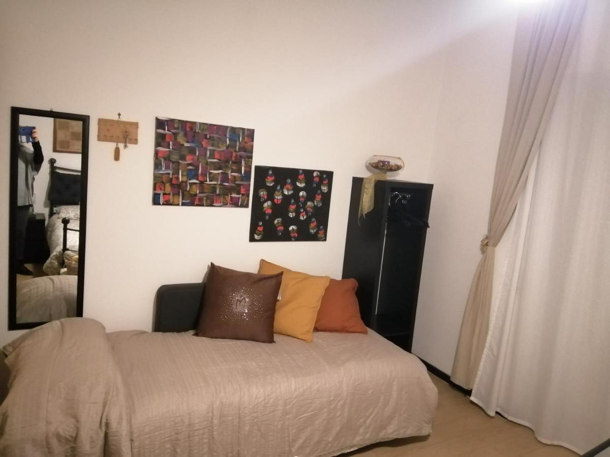 Apartamento L'Approdo del Re Caserta Exterior foto